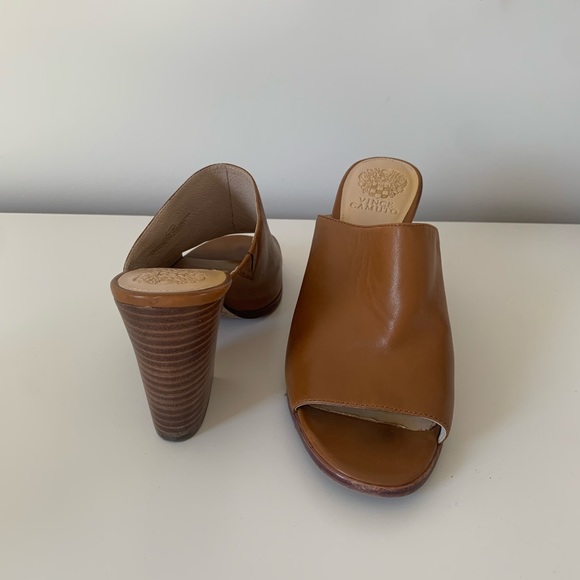 Size 10 Vince Camuto Leather and wood slides - Picture 4 of 4